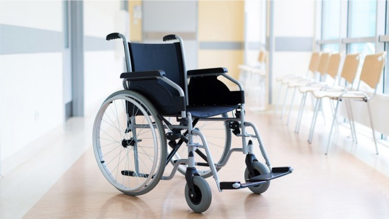 A modern wheelchair for hospital use: lightweight yet durable, providing comfort and safety to enhance mobility and independence.